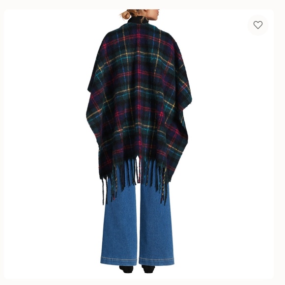 Lands End Women’s Brushed Boucle Ruana in Blackwatch Multi-Plaid - New - Picture 2 of 4